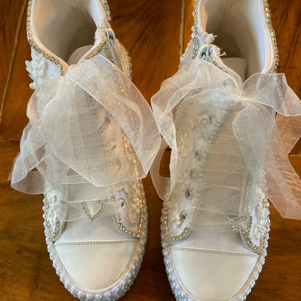 Bridal shoes